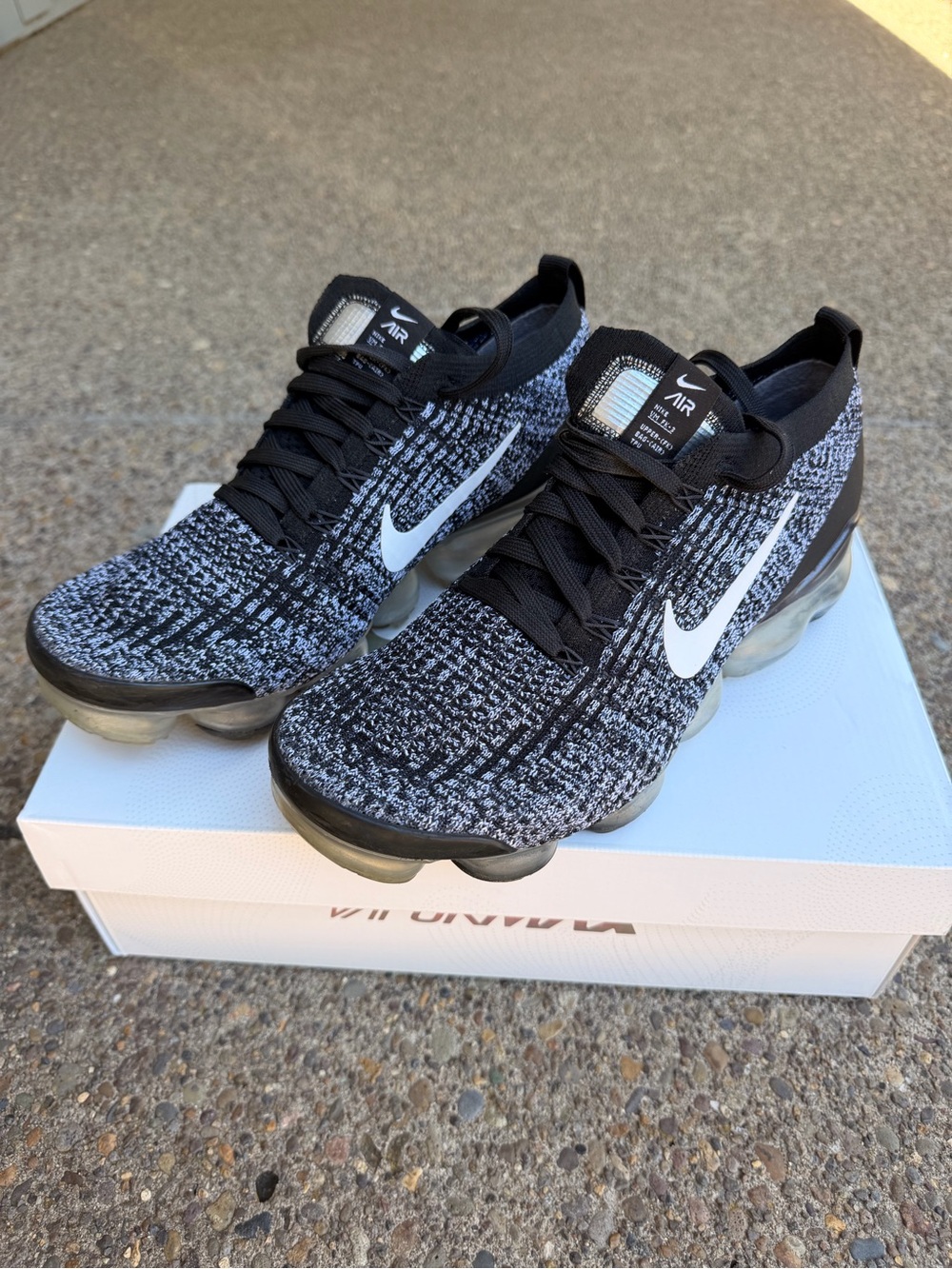 Nike Women’s Air VaporMax Flyknit 3